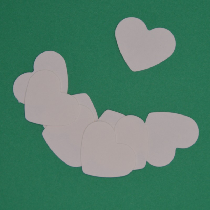 scrapki w kształcie serca, romantyczne dekoracje kreatywne