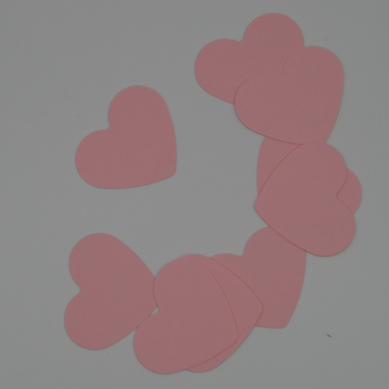 scrapki w kształcie serca, romantyczne dekoracje kreatywne